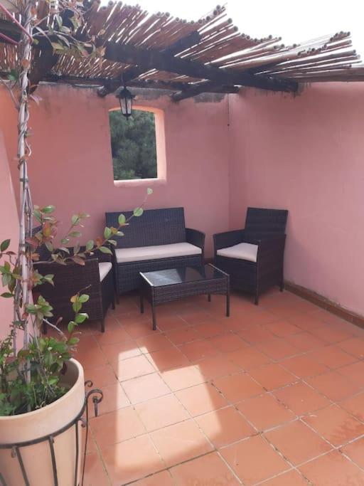 Un Angolo Di Paradiso A Pochi Passi Dal Mare Nel Villaggio Calarossa Isola Rossa Extérieur photo