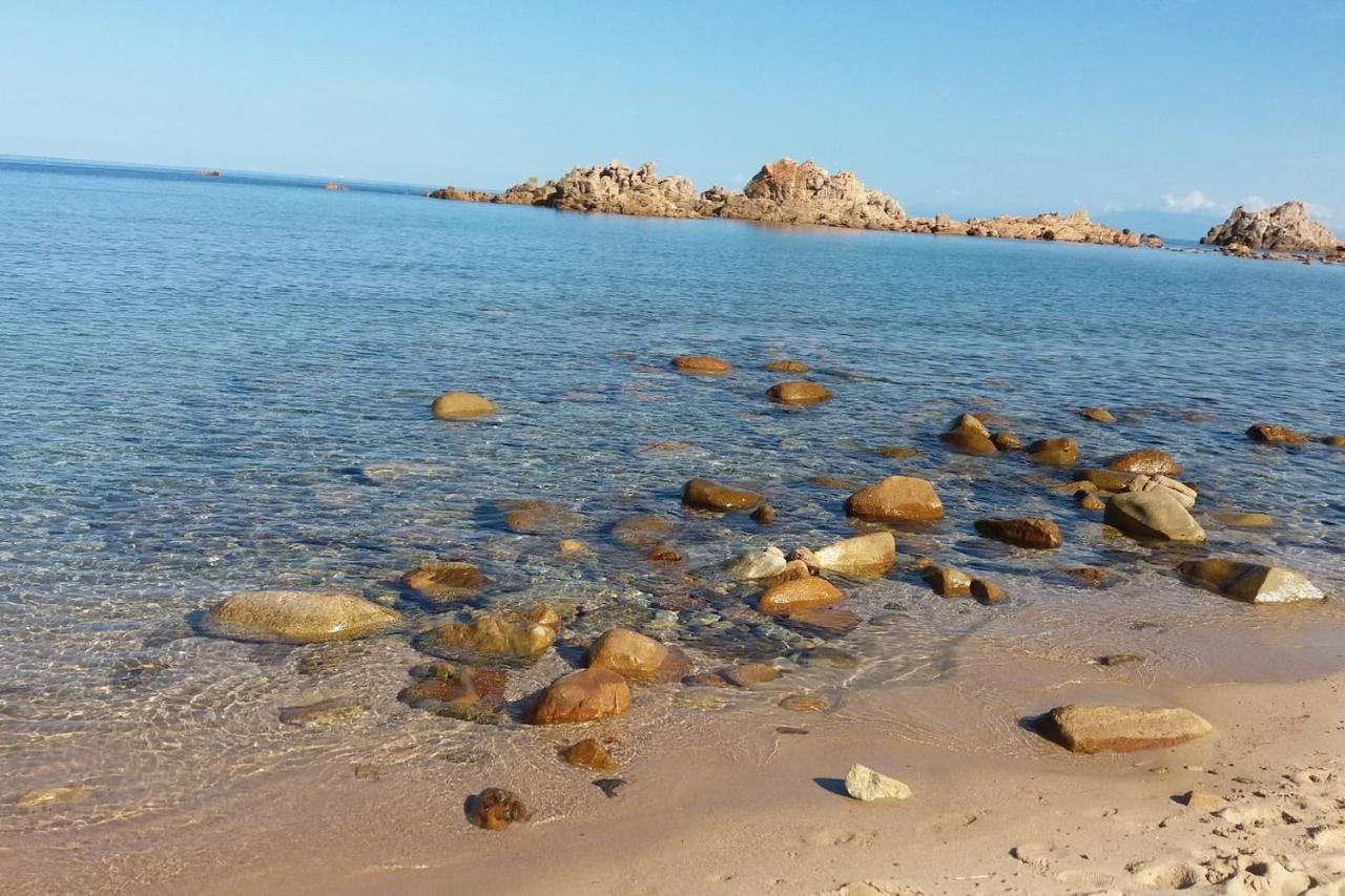 Un Angolo Di Paradiso A Pochi Passi Dal Mare Nel Villaggio Calarossa Isola Rossa Extérieur photo