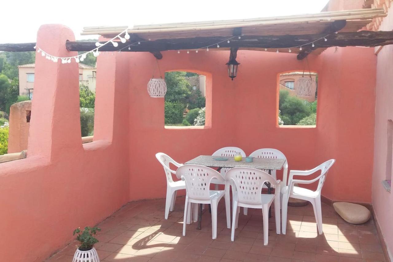Un Angolo Di Paradiso A Pochi Passi Dal Mare Nel Villaggio Calarossa Isola Rossa Extérieur photo